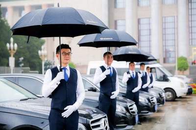 滴滴豪華車落地三亞，將拓展跑車租賃業務，推動出行服務再升級